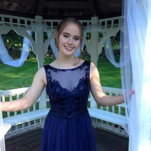 Meet your Posher, Mikayla